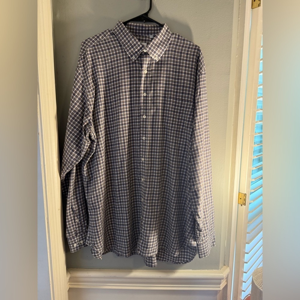 Alan Paine White and Blue Casual Button Down Shirt with Classic Plaid Design